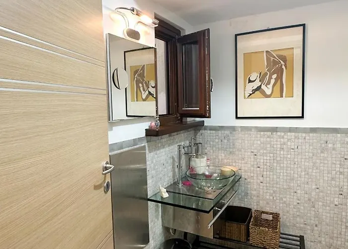 Le Di Vicoli E Mare Maratea